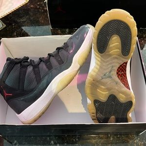 Jordan 11 Retro 72/10 Size 11